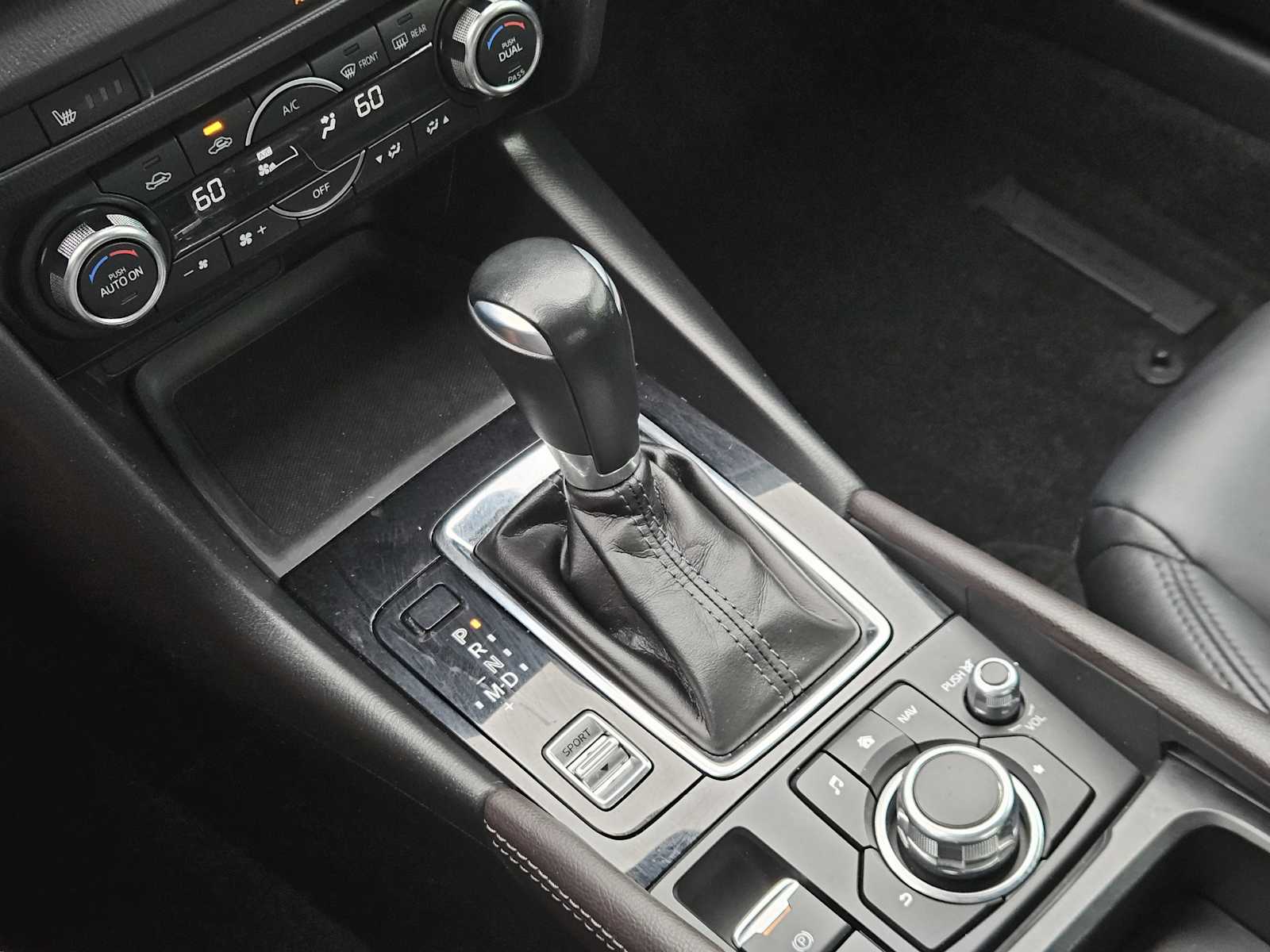 Thumbnail: 2018 Mazda Mazda3 - 20