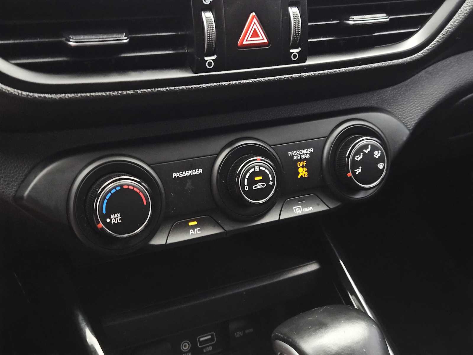 Thumbnail: 2021 Kia Forte - 19