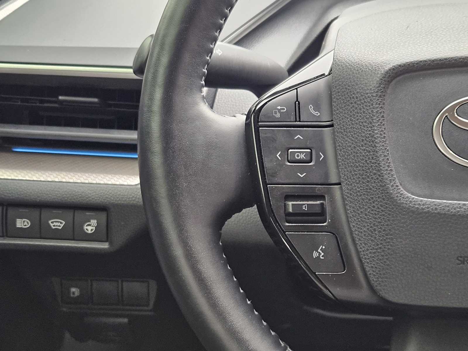 Thumbnail: 2024 Toyota Prius - 27