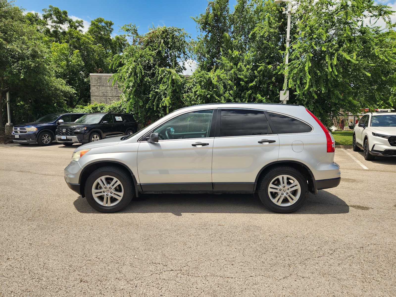 Thumbnail: 2010 Honda CR-V - 3
