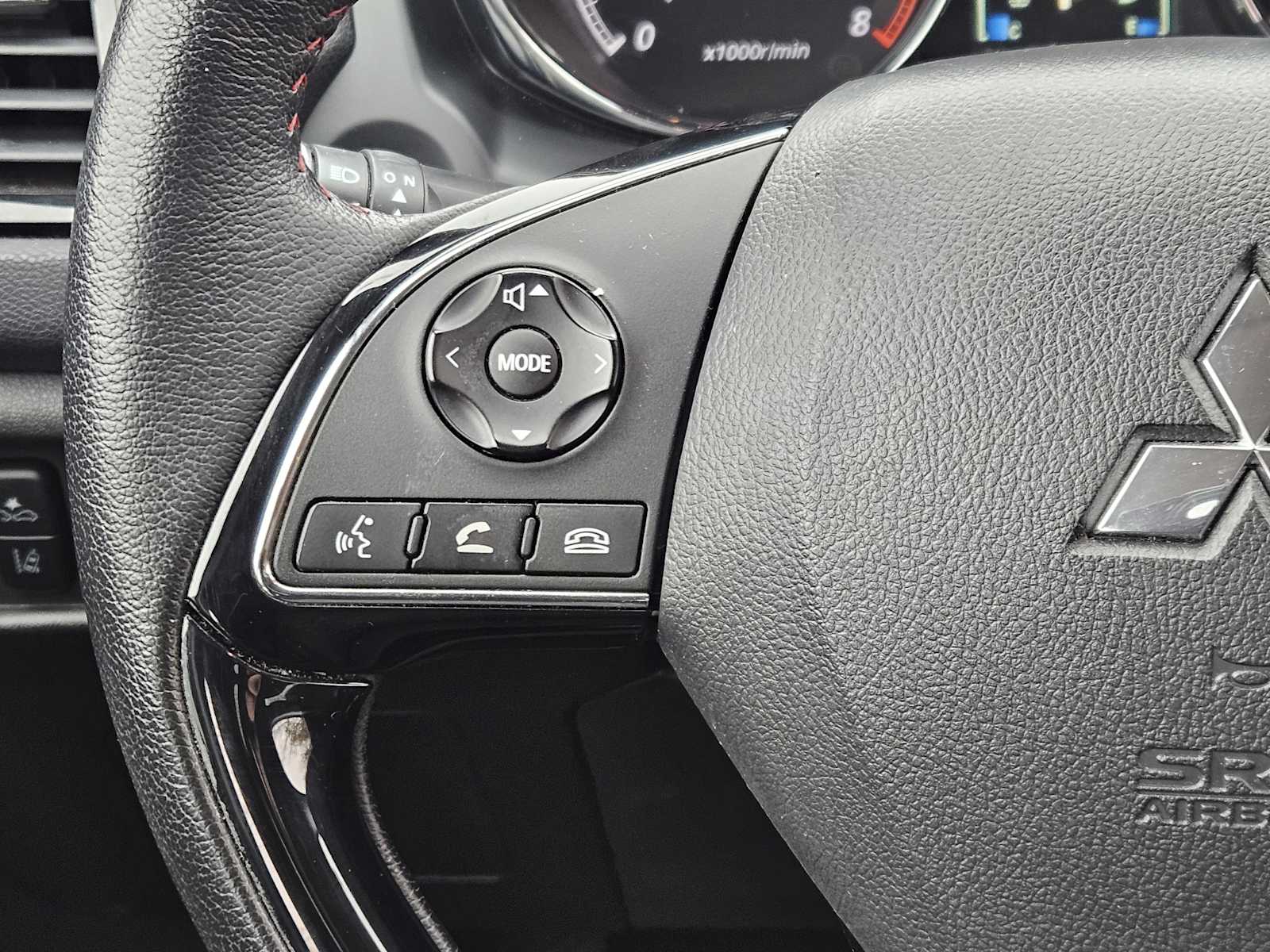 Thumbnail: 2023 Mitsubishi Outlander Sport - 25