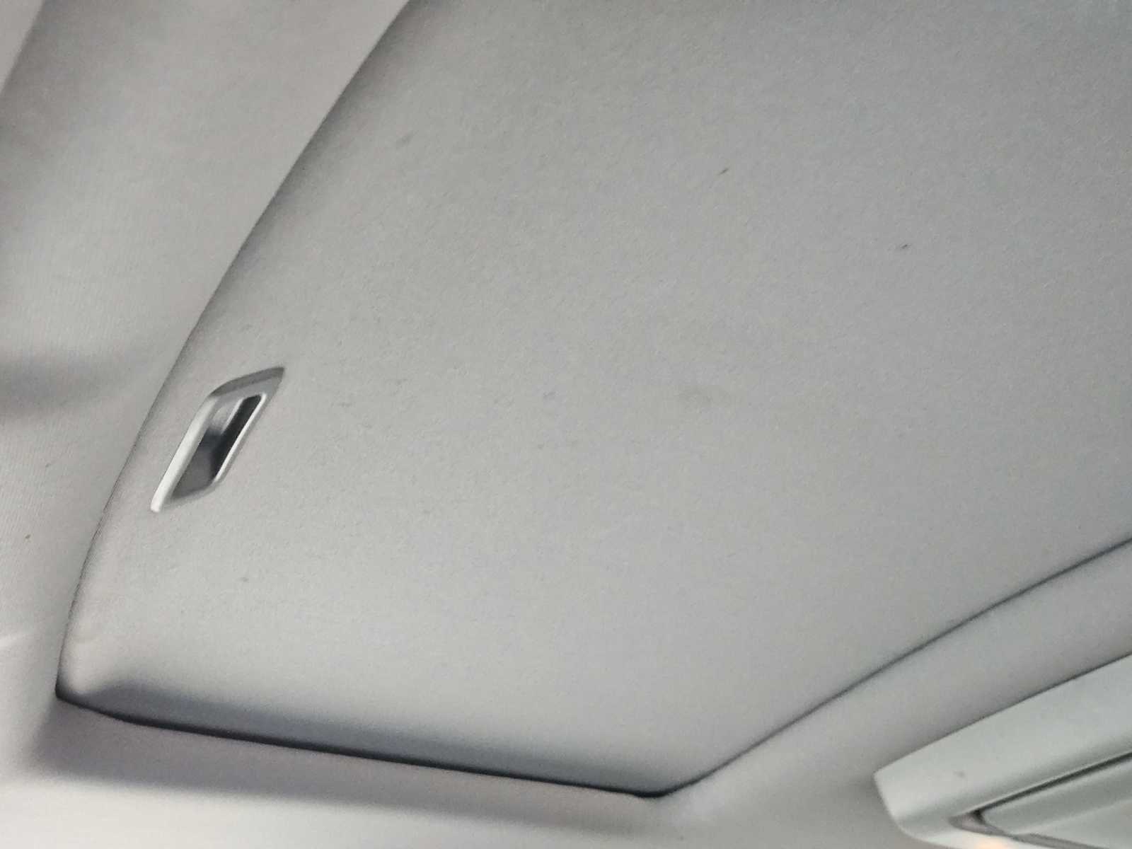 Thumbnail: 2023 Honda Odyssey - 24