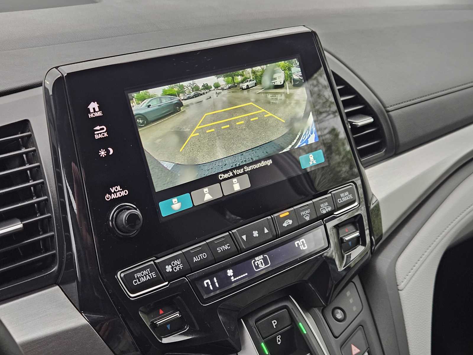 Thumbnail: 2023 Honda Odyssey - 17