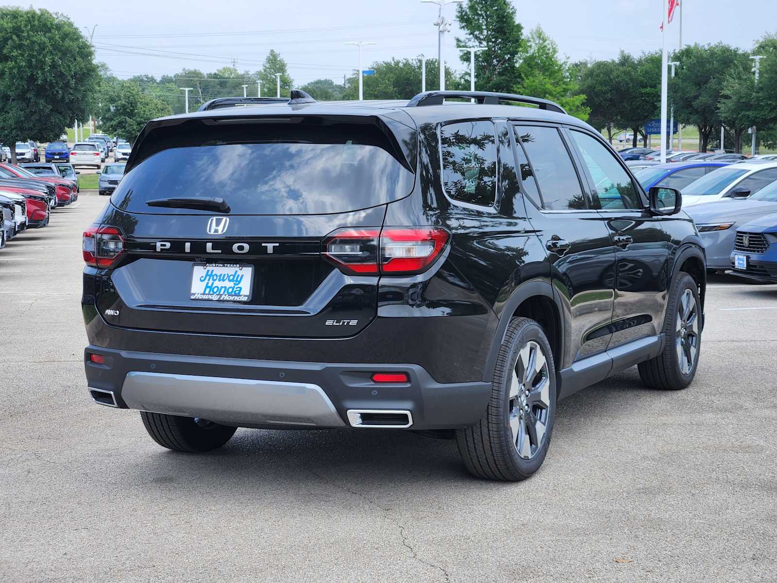 Thumbnail: 2026 Honda Pilot - 4