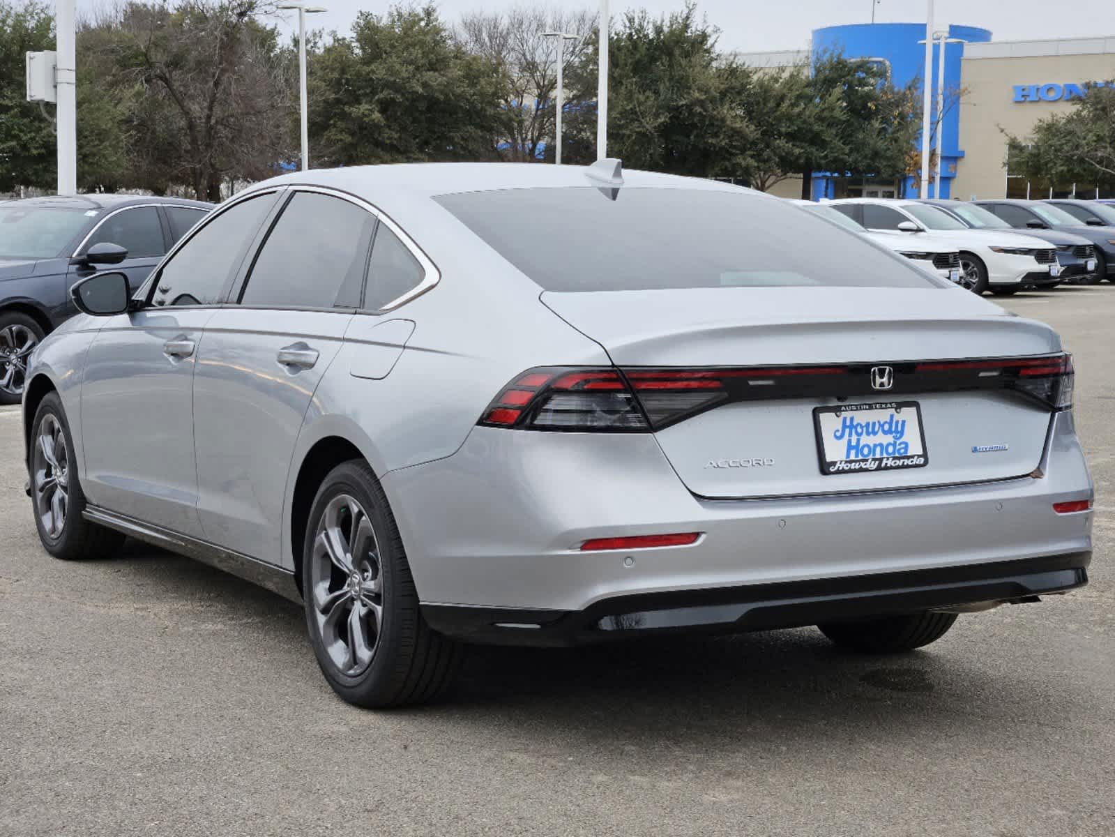 2025 Honda Accord Hybrid EX-L photo 2