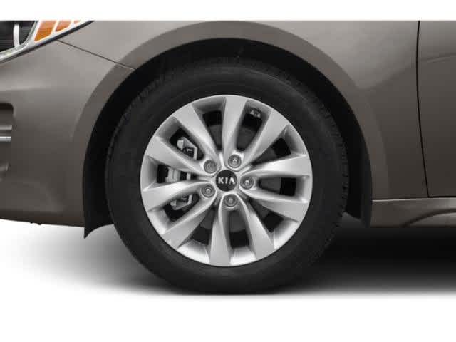Thumbnail: 2018 Kia Optima - 14