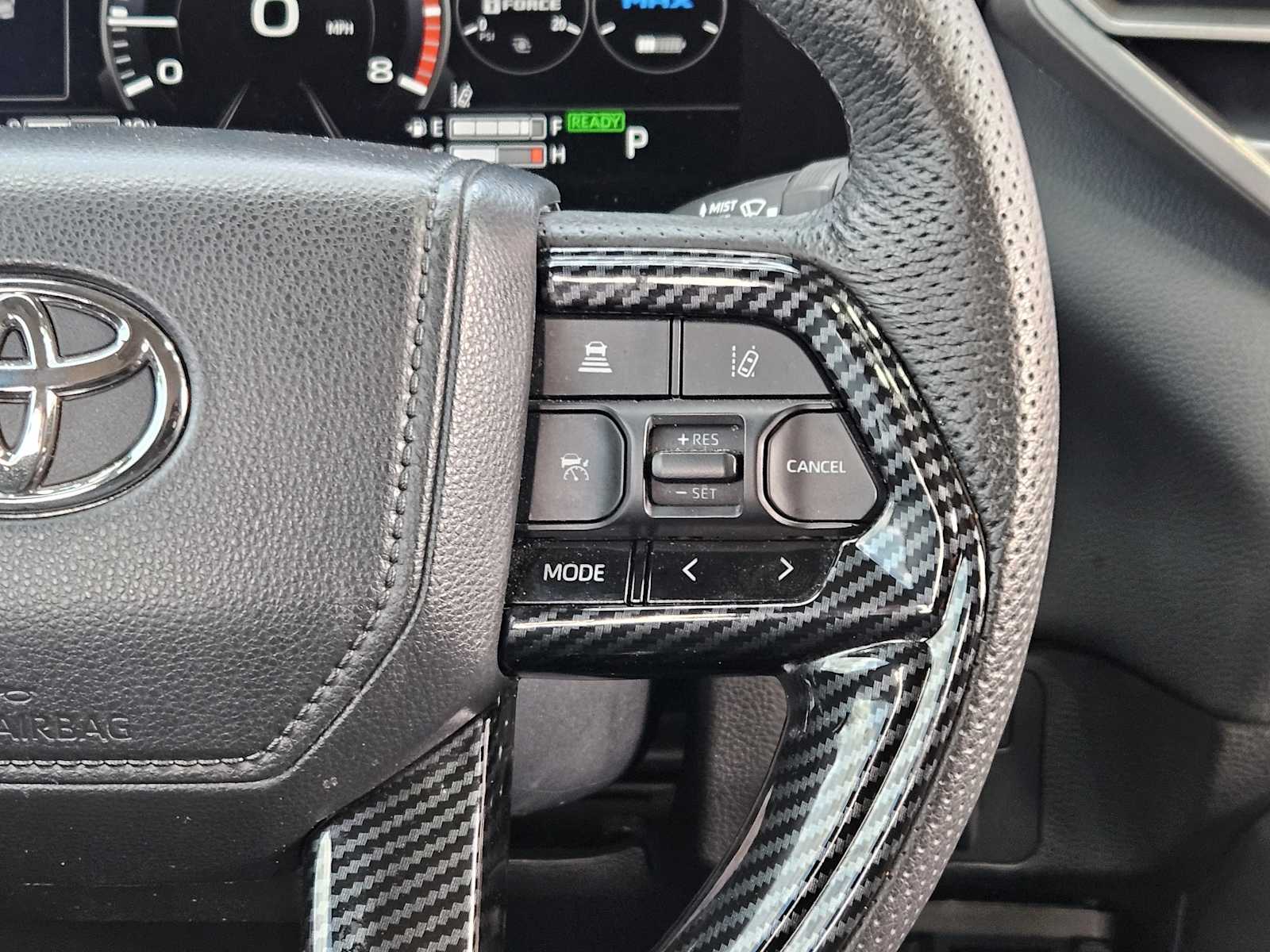 Thumbnail: 2022 Toyota Tundra - 29