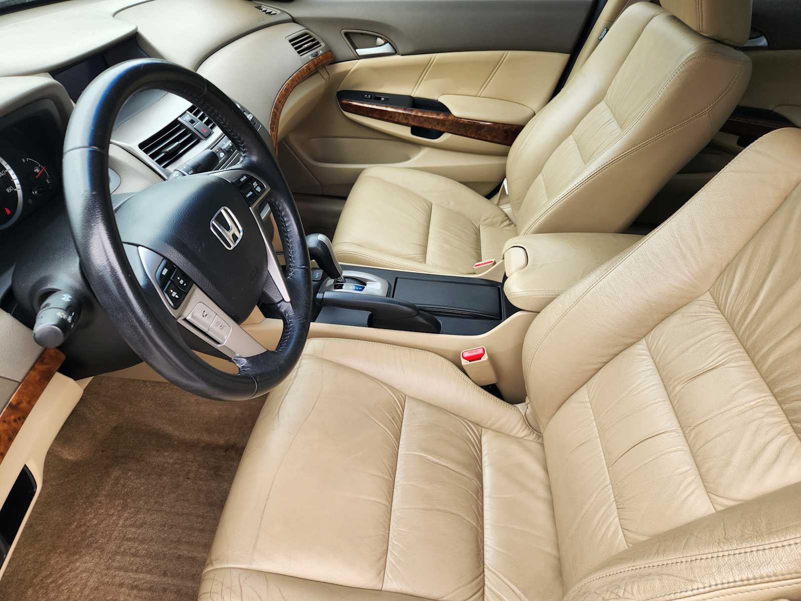 Thumbnail: 2010 Honda Accord - 13