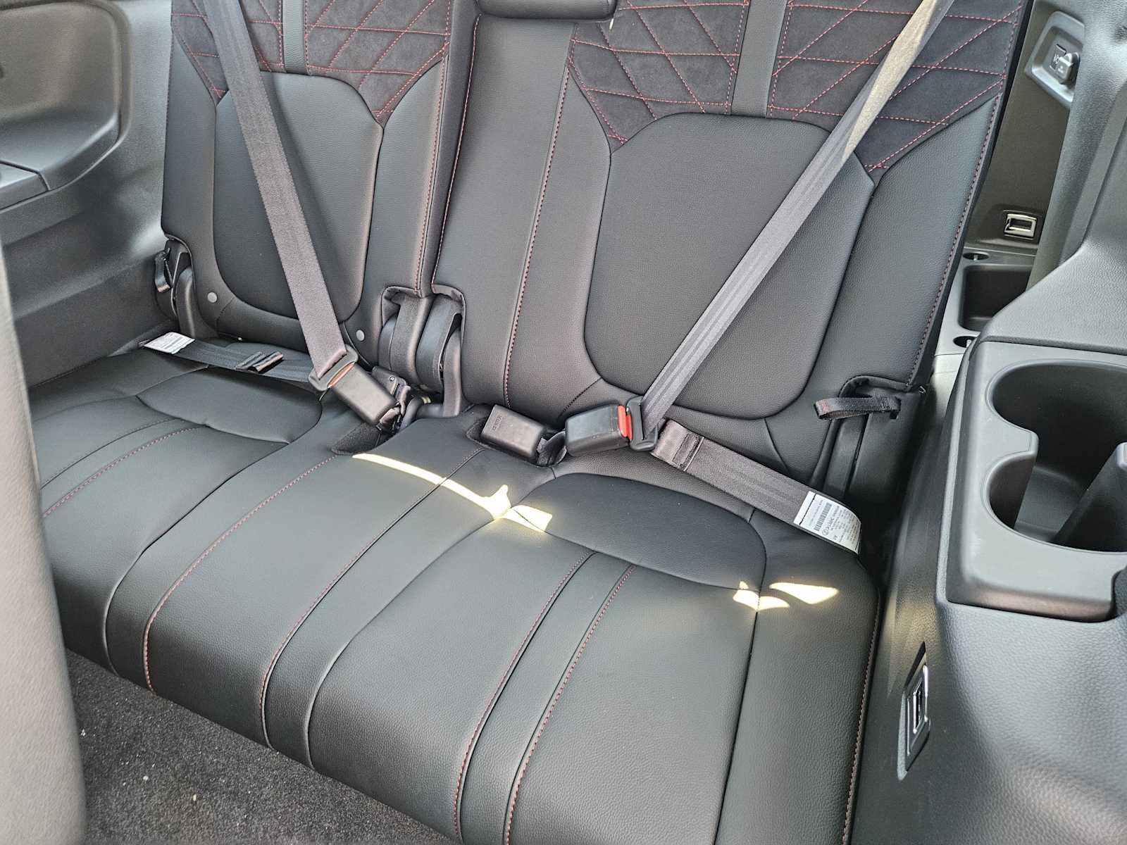 Thumbnail: 2026 Honda Pilot - 24