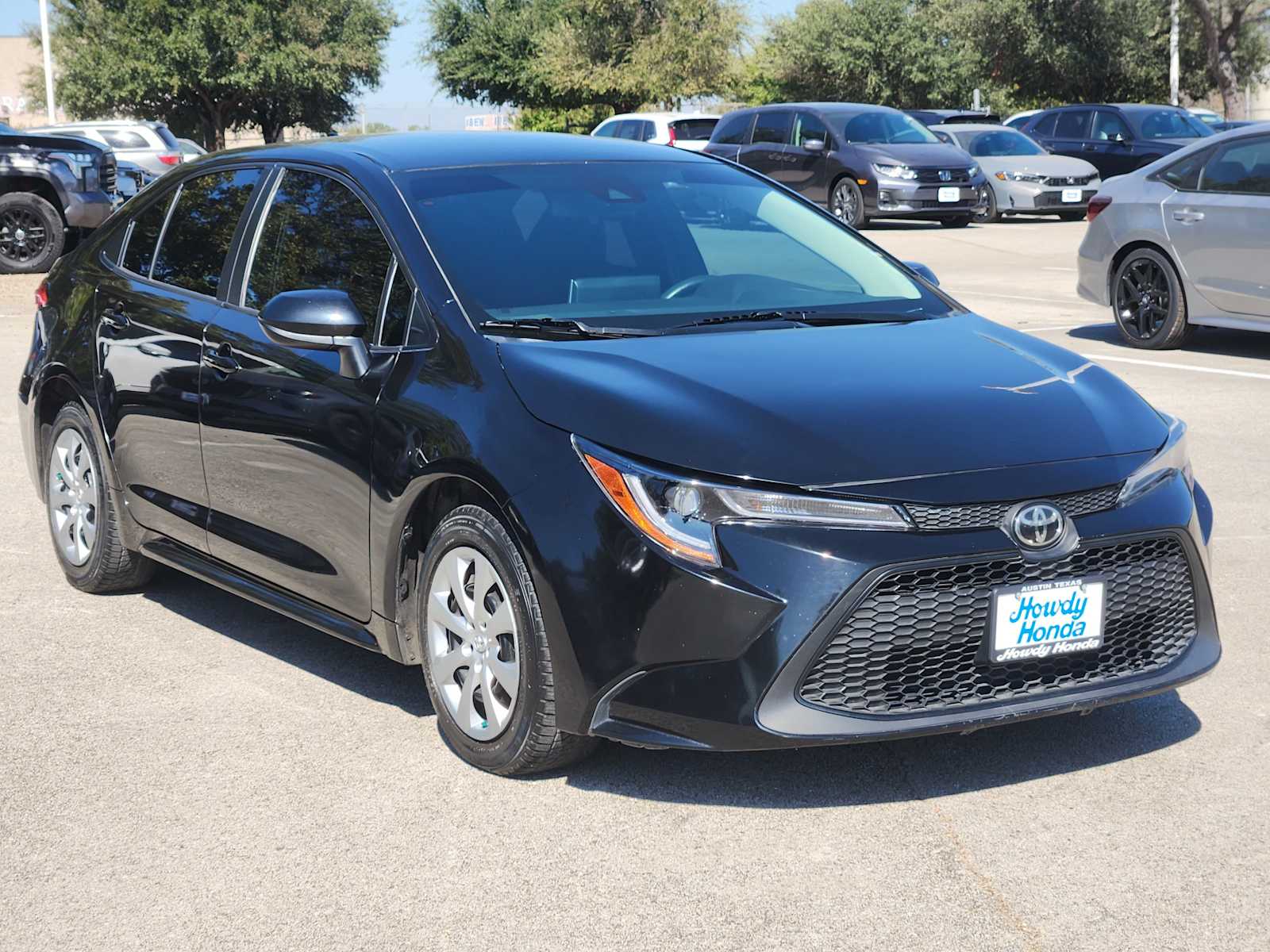 Used 2021 Toyota Corolla LE Sedan