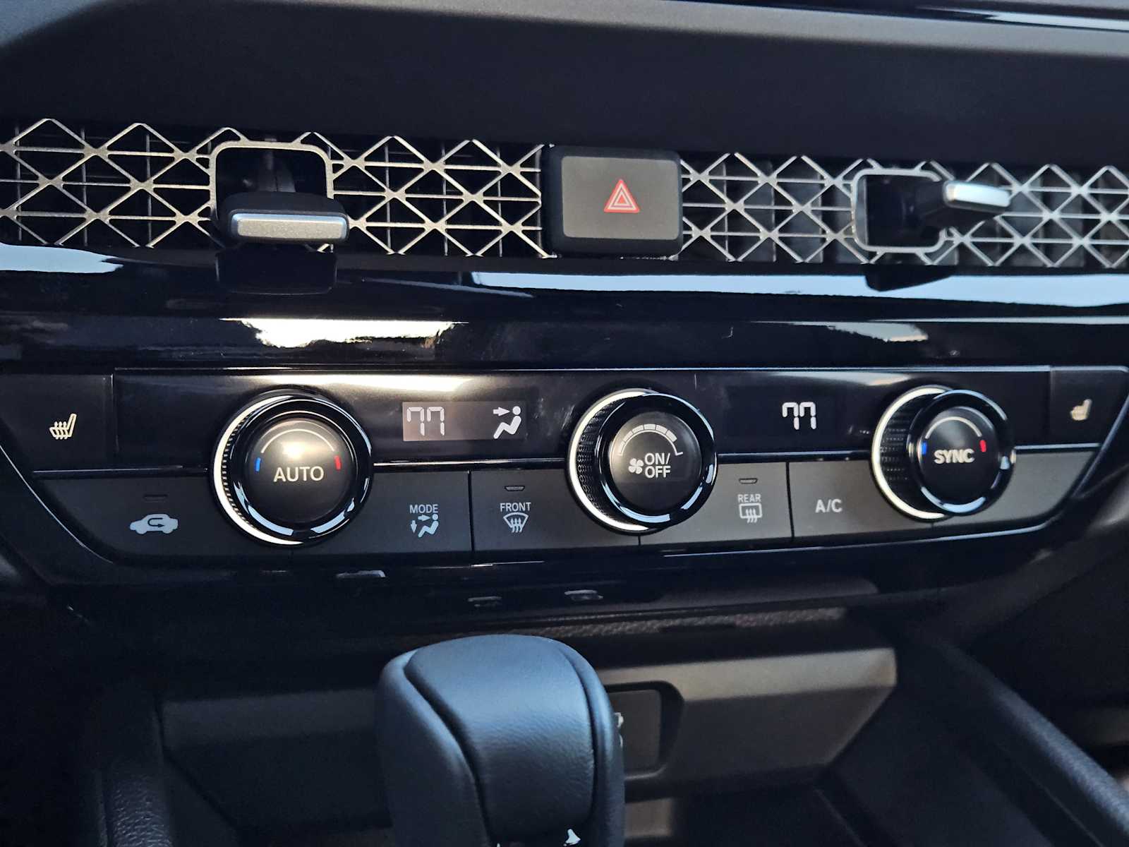 Thumbnail: 2025 Honda Accord - 19