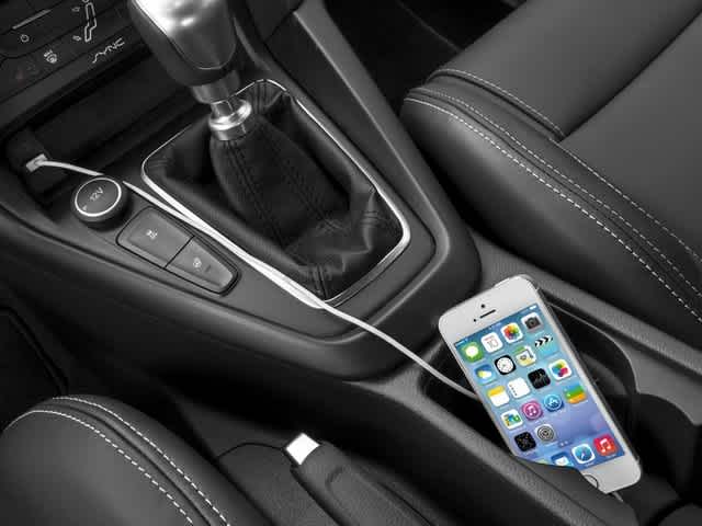 Thumbnail: 2017 Ford Focus - 16