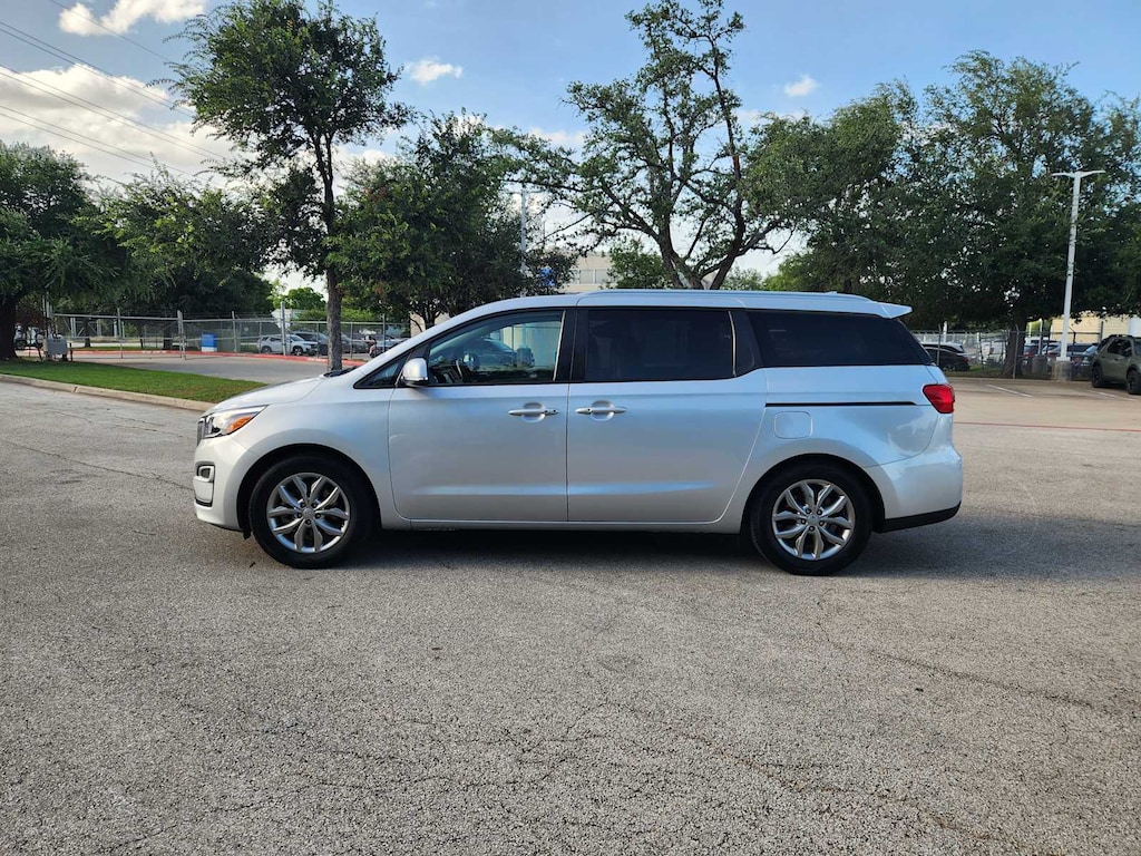 Used 2020 Kia Sedona EX Van