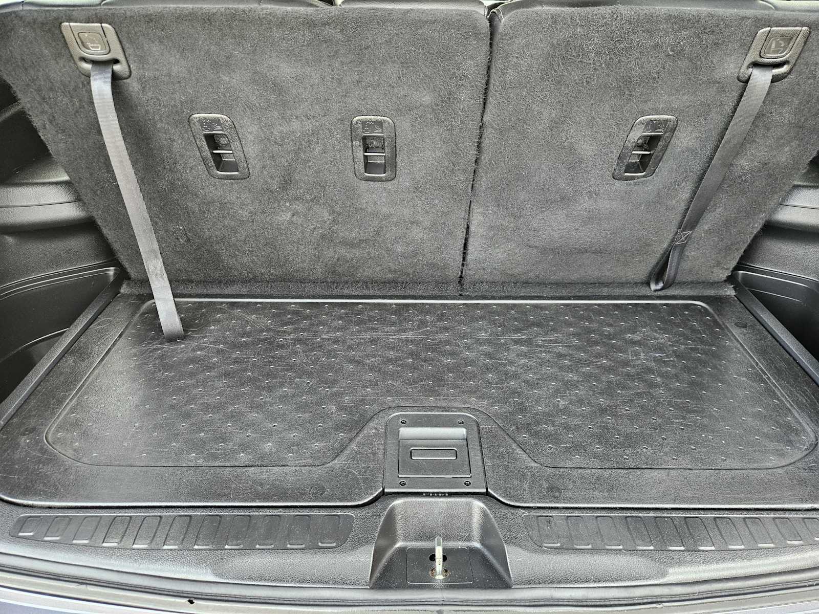 Thumbnail: 2017 Honda Pilot - 34