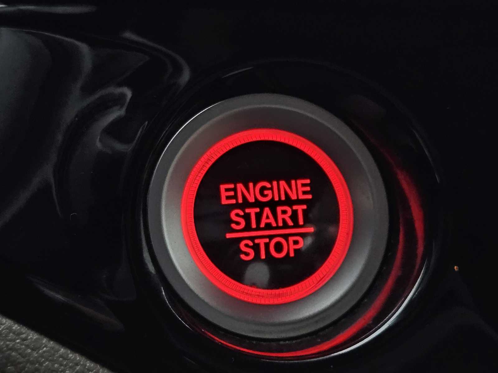 Thumbnail: 2017 Honda Pilot - 21