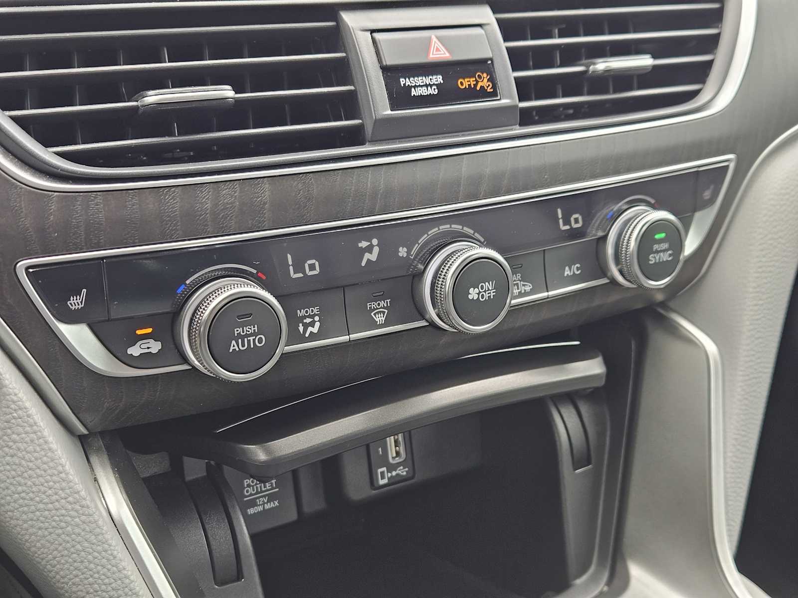 Thumbnail: 2018 Honda Accord - 19