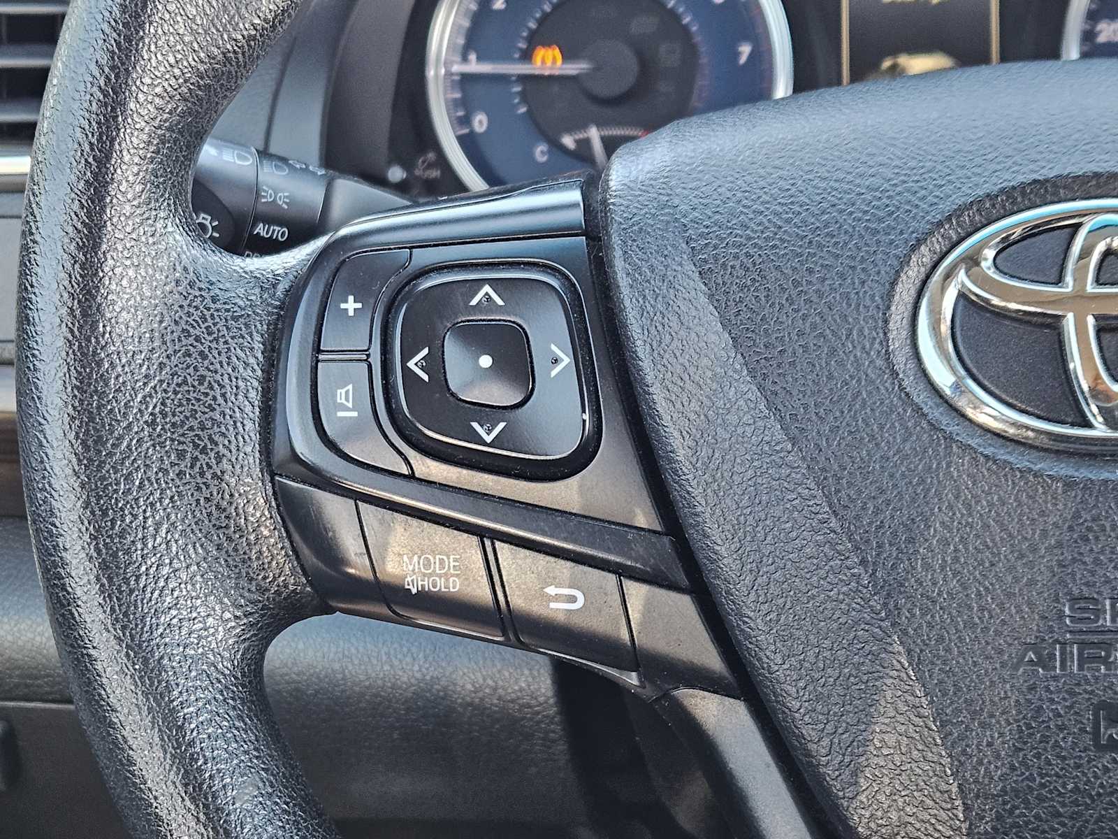 Thumbnail: 2017 Toyota Camry - 25