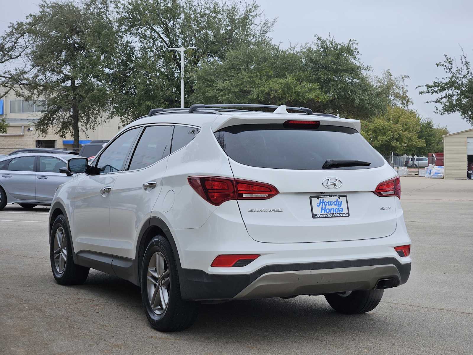 Thumbnail: 2018 Hyundai Santa Fe - 5