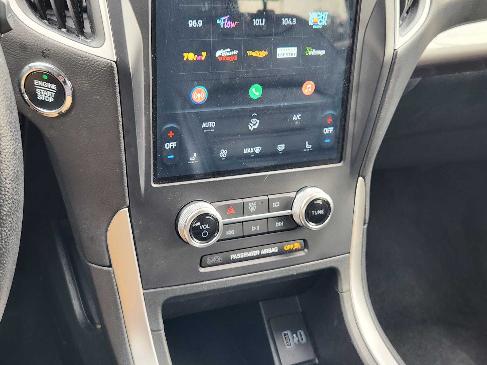 Thumbnail: 2024 Ford Edge - 19