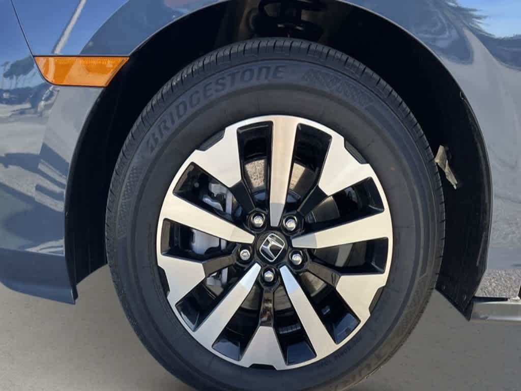 Thumbnail: 2026 Honda Odyssey - 9