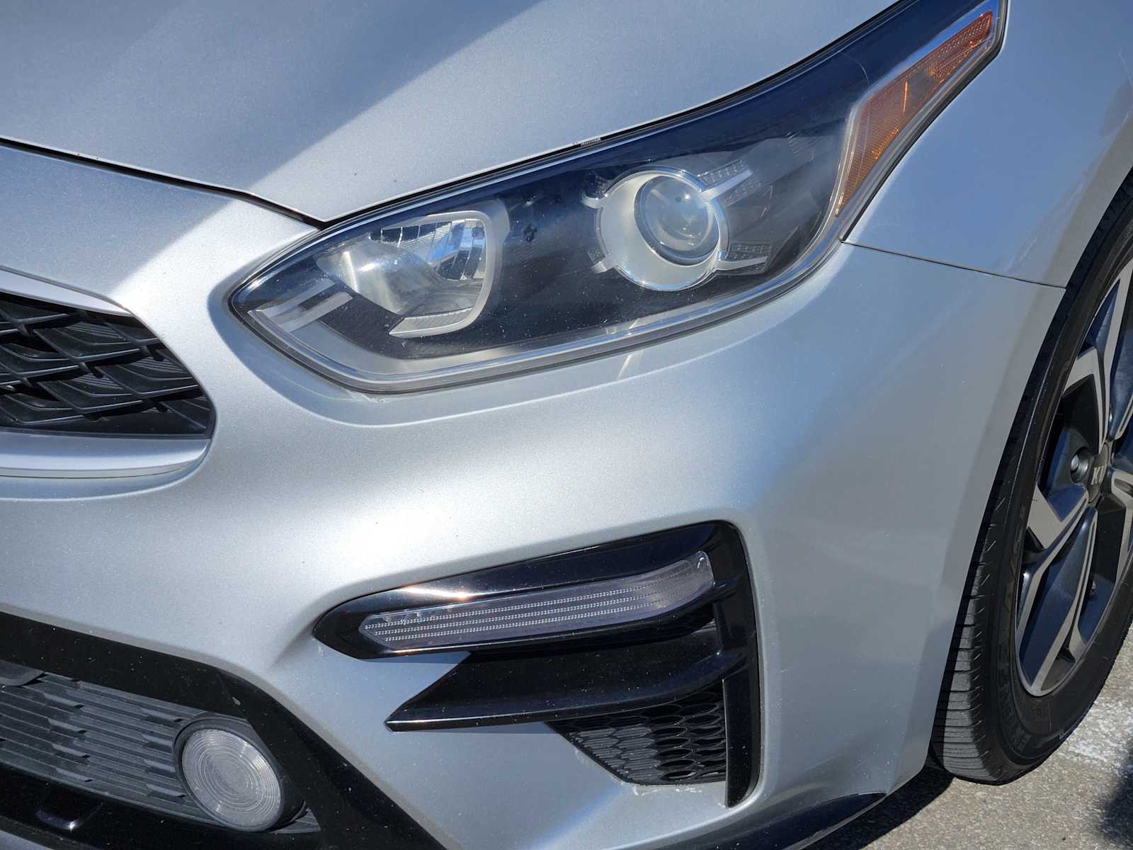 Thumbnail: 2020 Kia Forte - 6