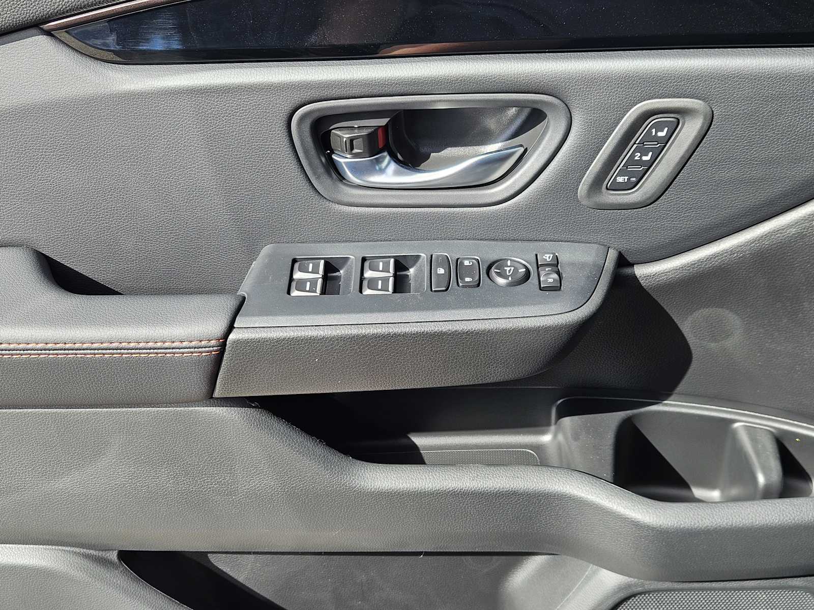 Thumbnail: 2025 Honda Pilot - 19