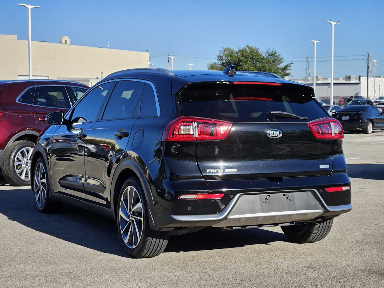 Thumbnail: 2018 Kia Niro - 5