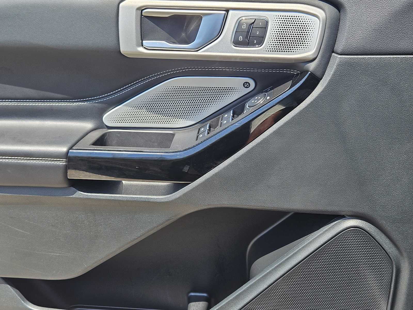 Thumbnail: 2024 Ford Explorer - 22