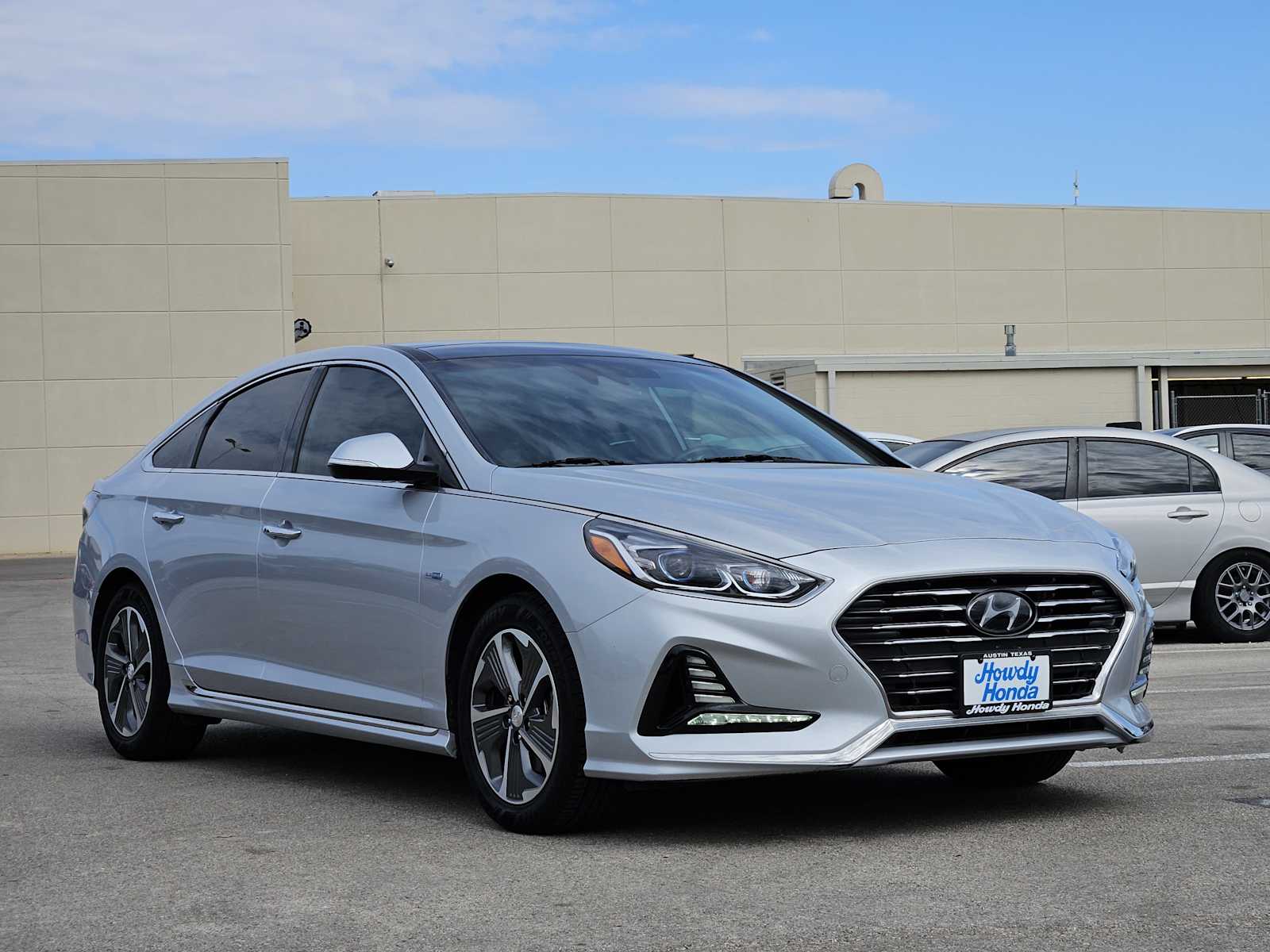 Thumbnail: 2019 Hyundai Sonata - 3