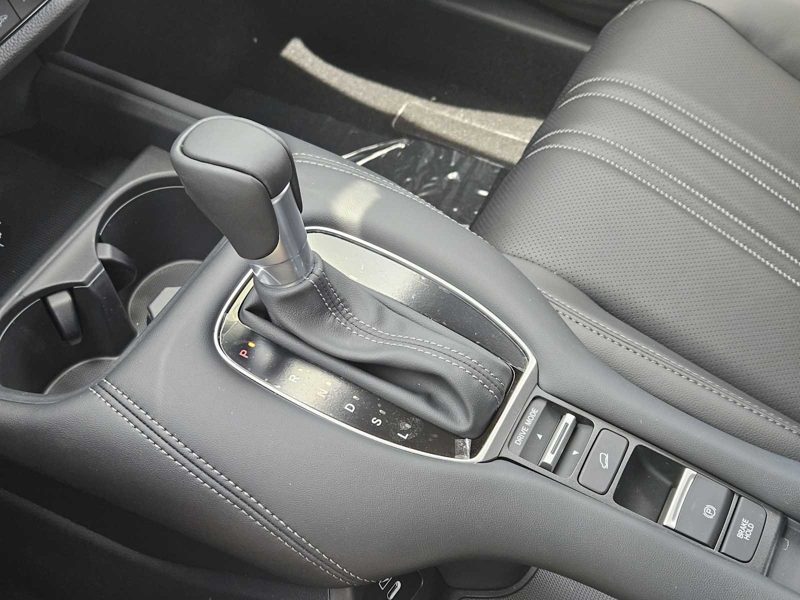 Thumbnail: 2026 Honda HR-V - 16