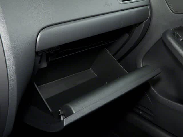 Thumbnail: 2013 Volkswagen Jetta - 15
