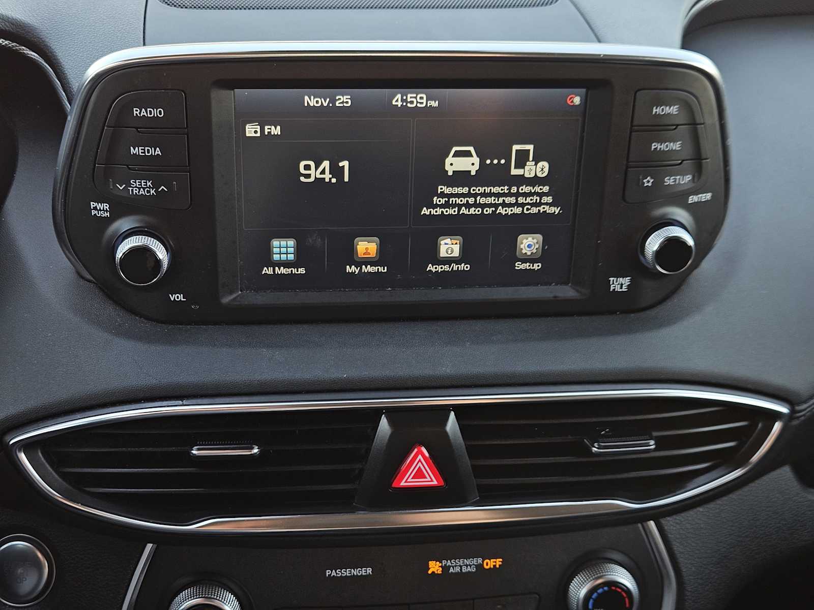 Thumbnail: 2020 Hyundai Santa Fe - 17