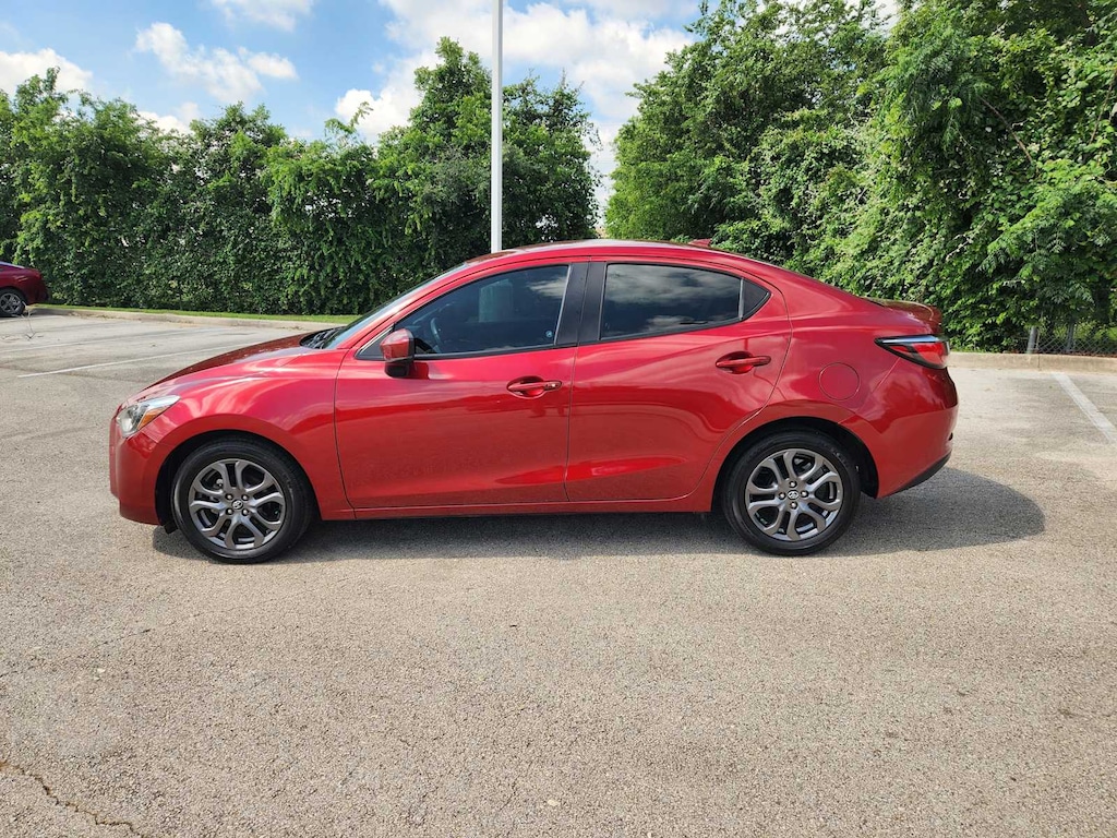 Used 2019 Toyota Yaris XLE Sedan