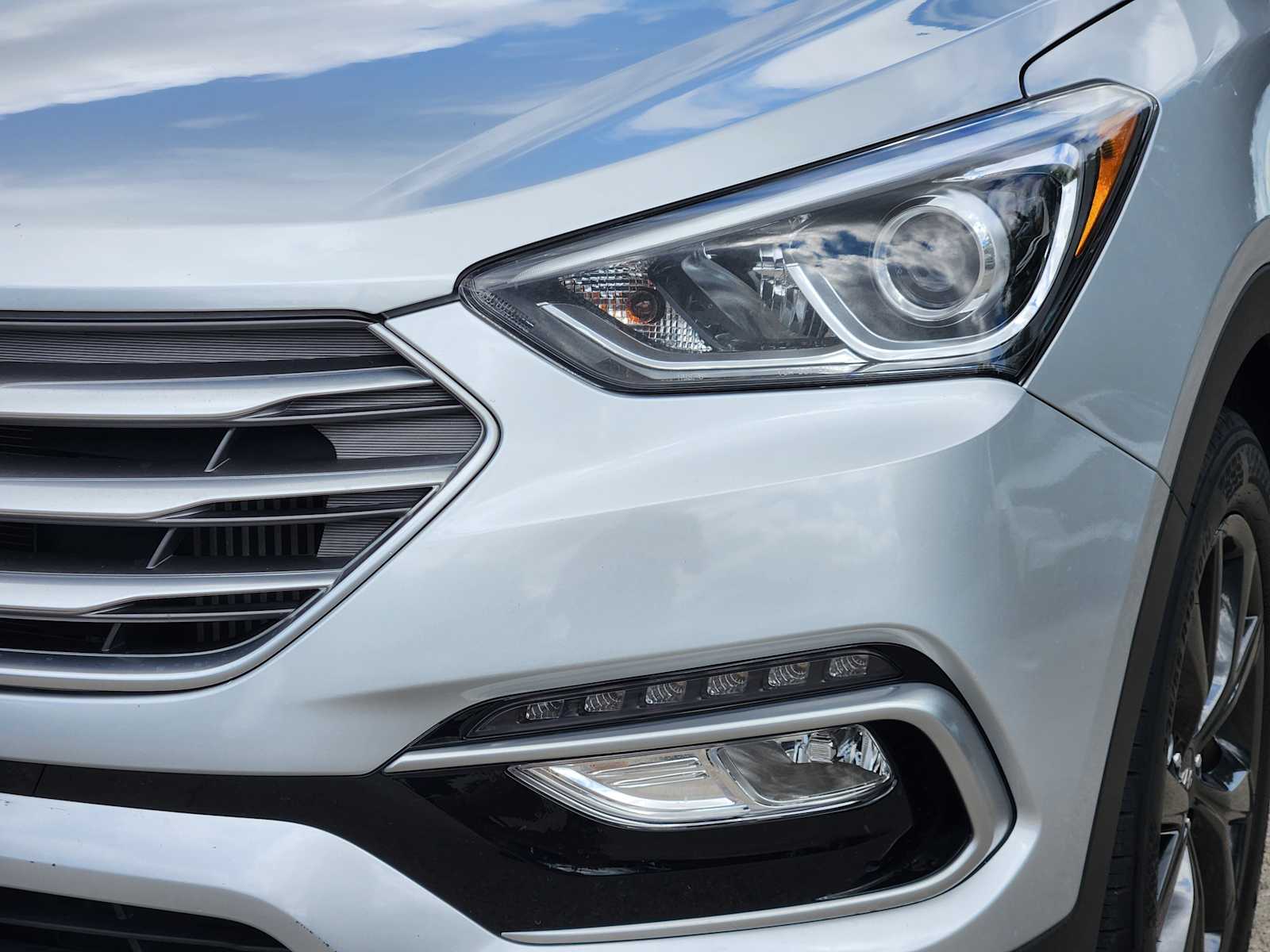 Thumbnail: 2018 Hyundai Santa Fe - 7