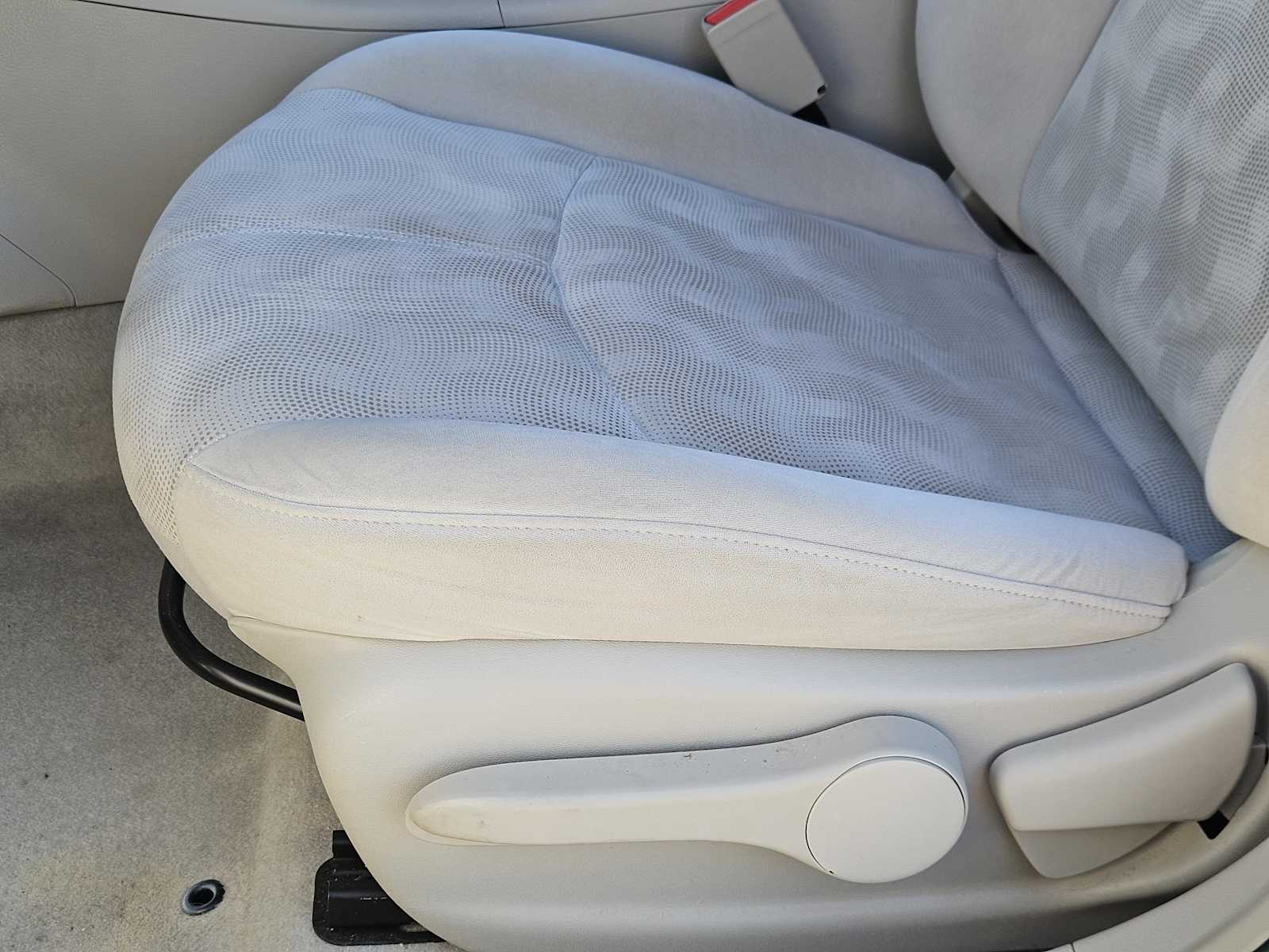 Thumbnail: 2013 Nissan Sentra - 21