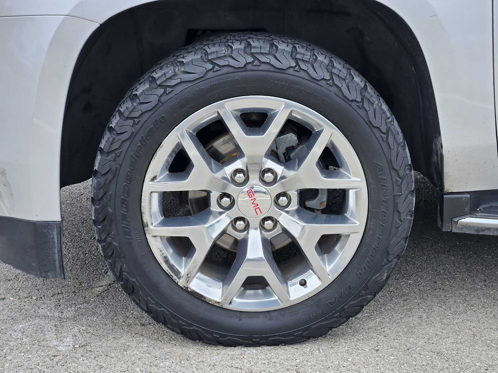 Thumbnail: 2016 GMC Yukon XL - 9