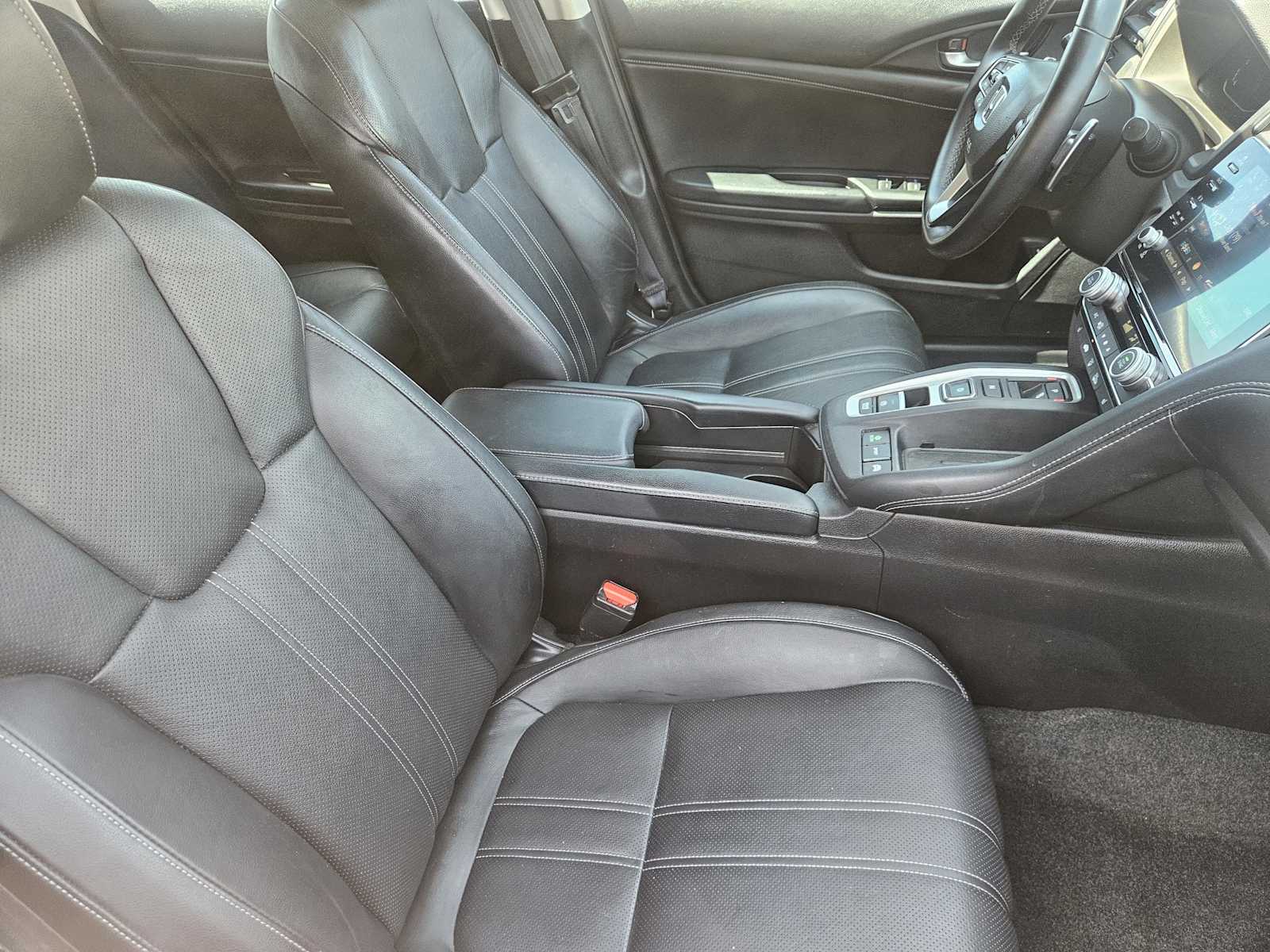 Thumbnail: 2020 Honda Insight - 14