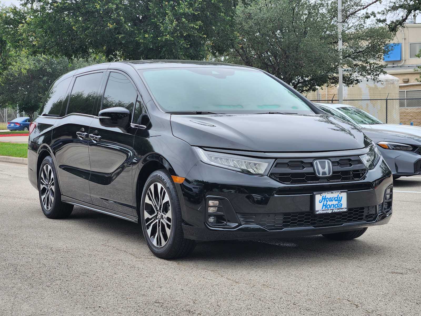 Thumbnail: 2025 Honda Odyssey - 3