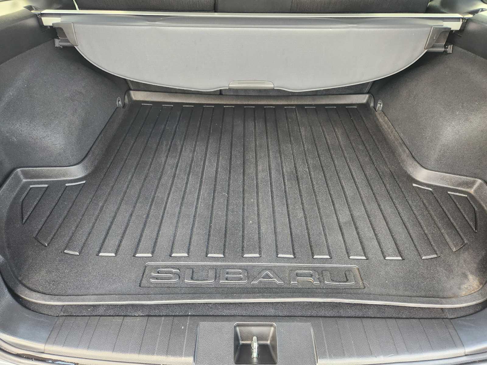 Thumbnail: 2013 Subaru Outback - 32