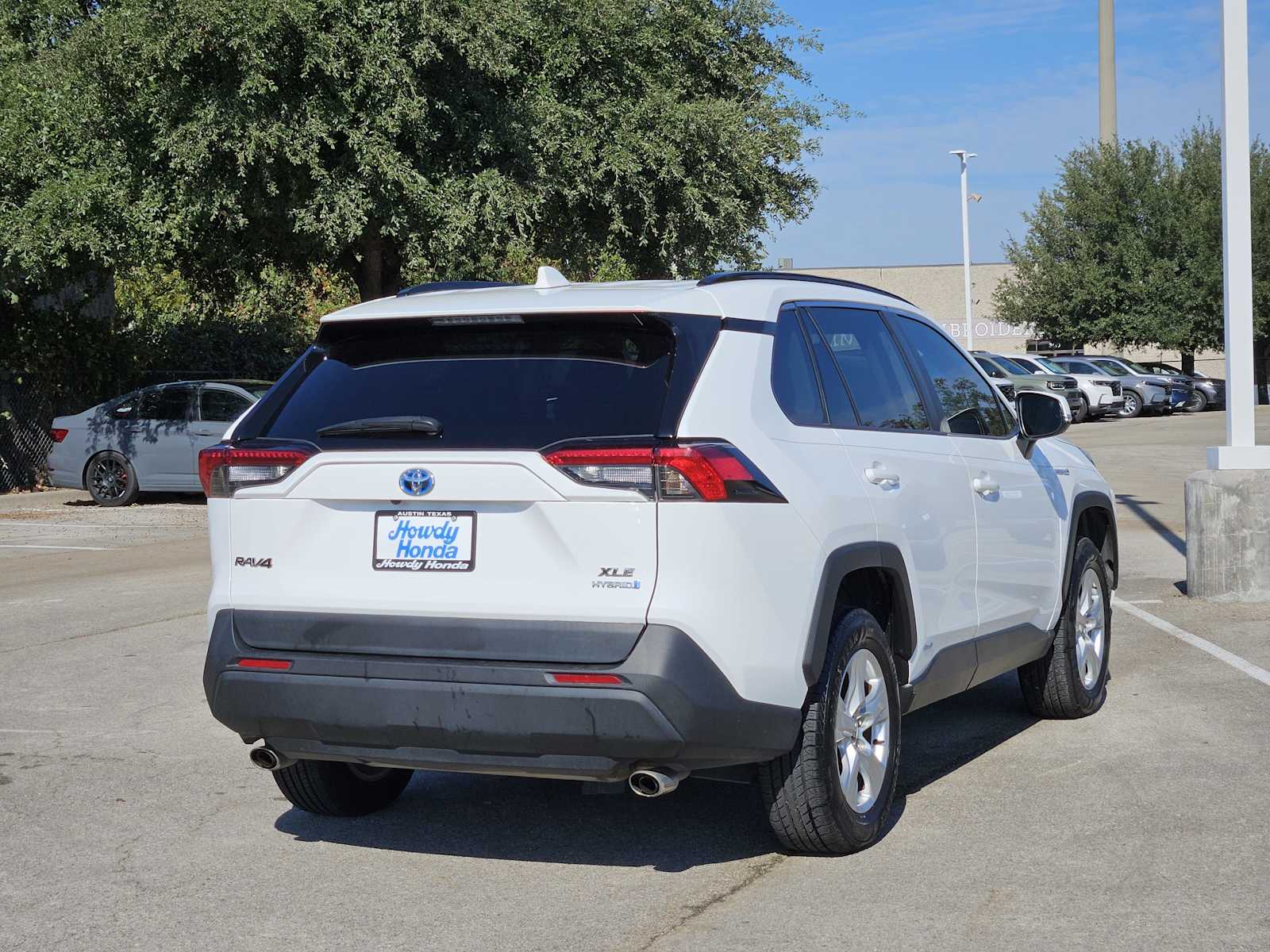 Thumbnail: 2021 Toyota RAV4 - 5