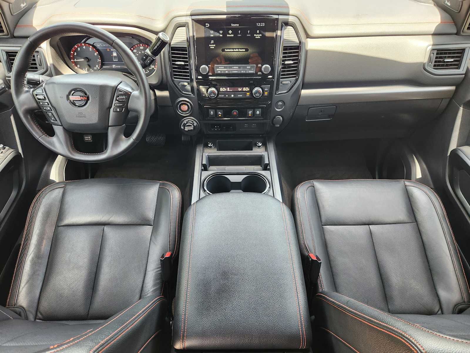 Thumbnail: 2021 Nissan Titan - 24