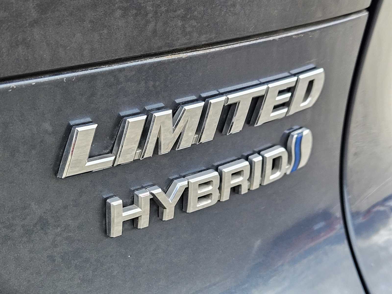 Thumbnail: 2021 Toyota Venza - 11