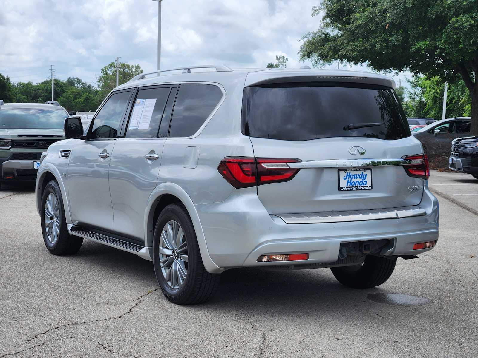 Thumbnail: 2019 INFINITI QX80 - 4