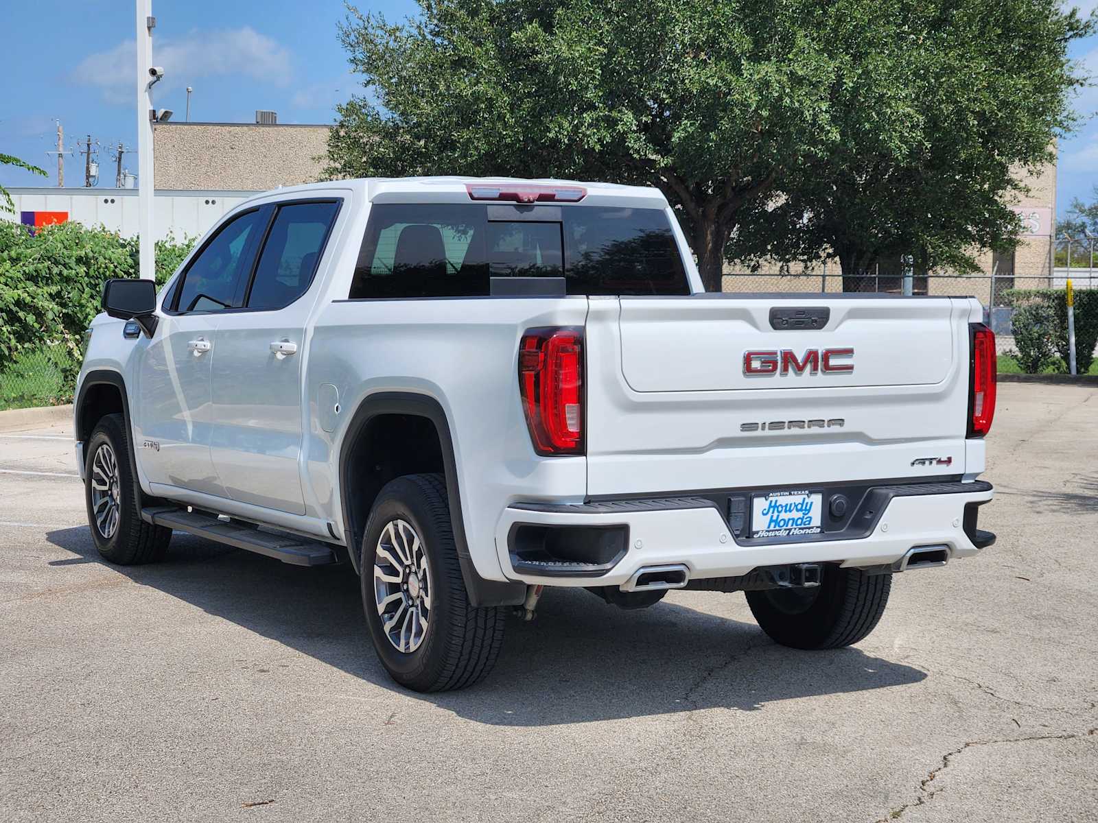 Thumbnail: 2020 GMC Sierra 1500 - 4