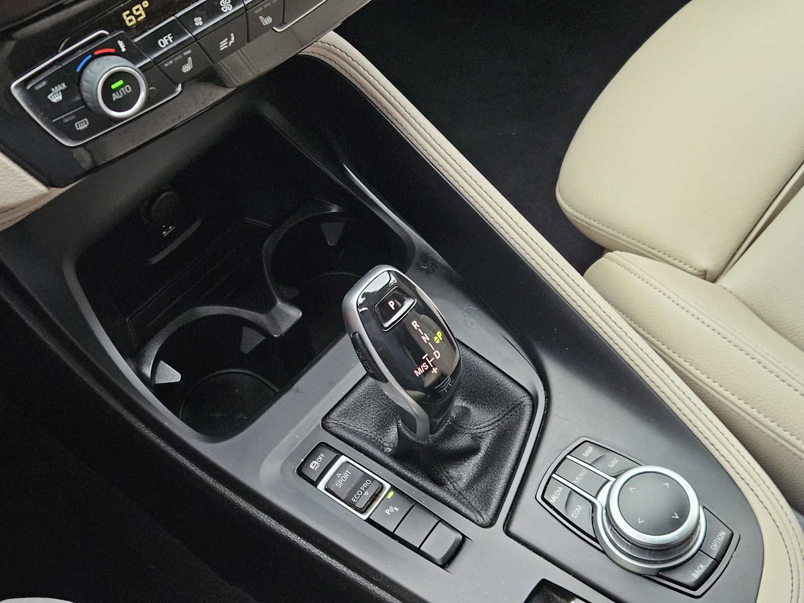 Thumbnail: 2022 BMW X2 - 19