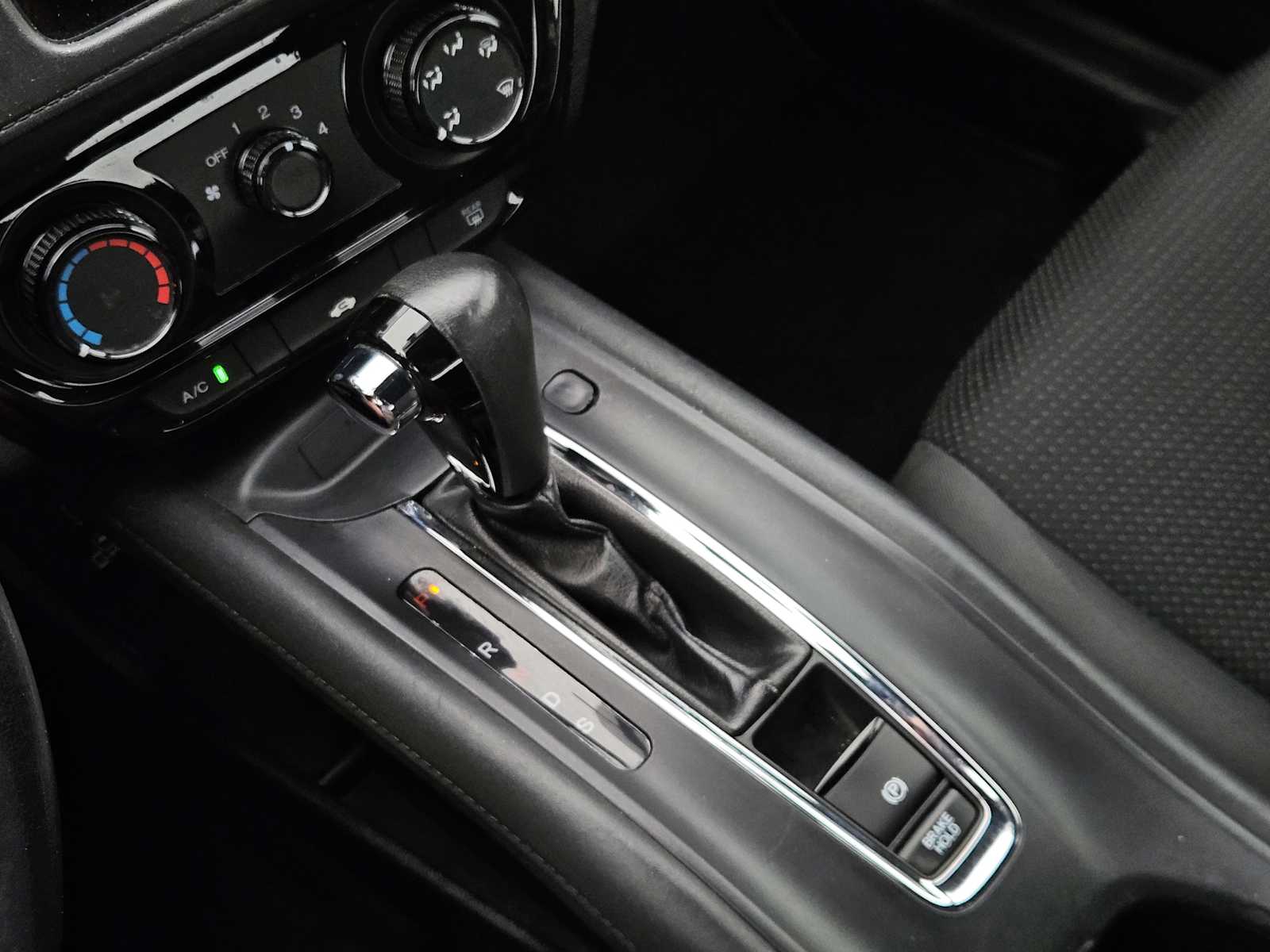 Thumbnail: 2019 Honda HR-V - 20