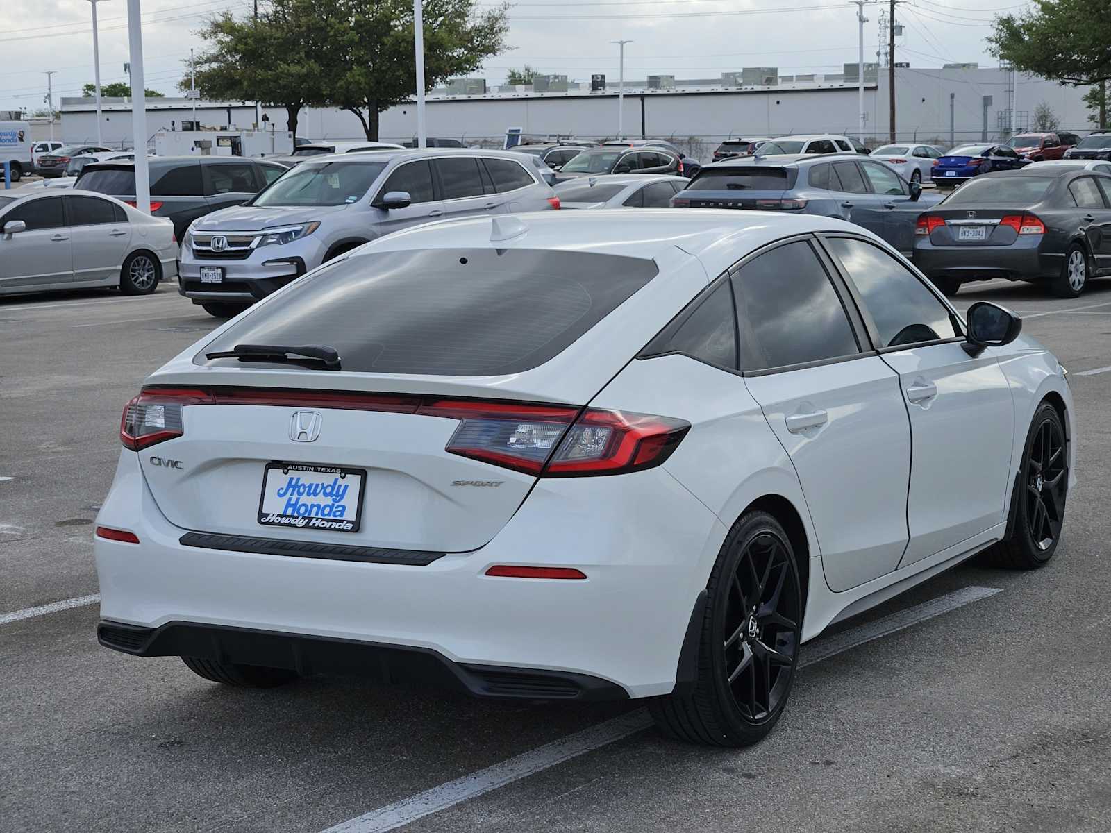 Thumbnail: 2023 Honda Civic - 6