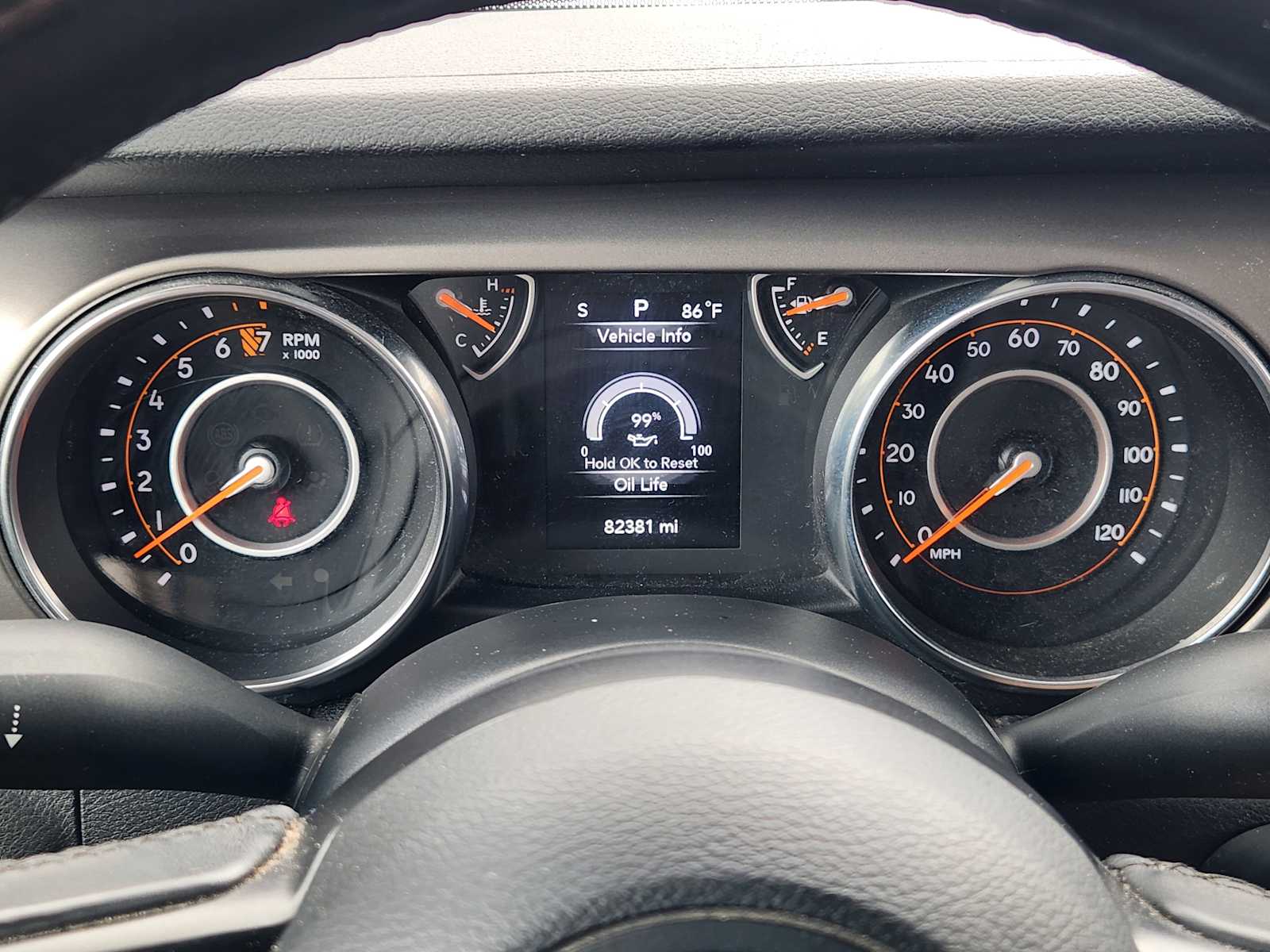 Thumbnail: 2020 Jeep Gladiator - 15