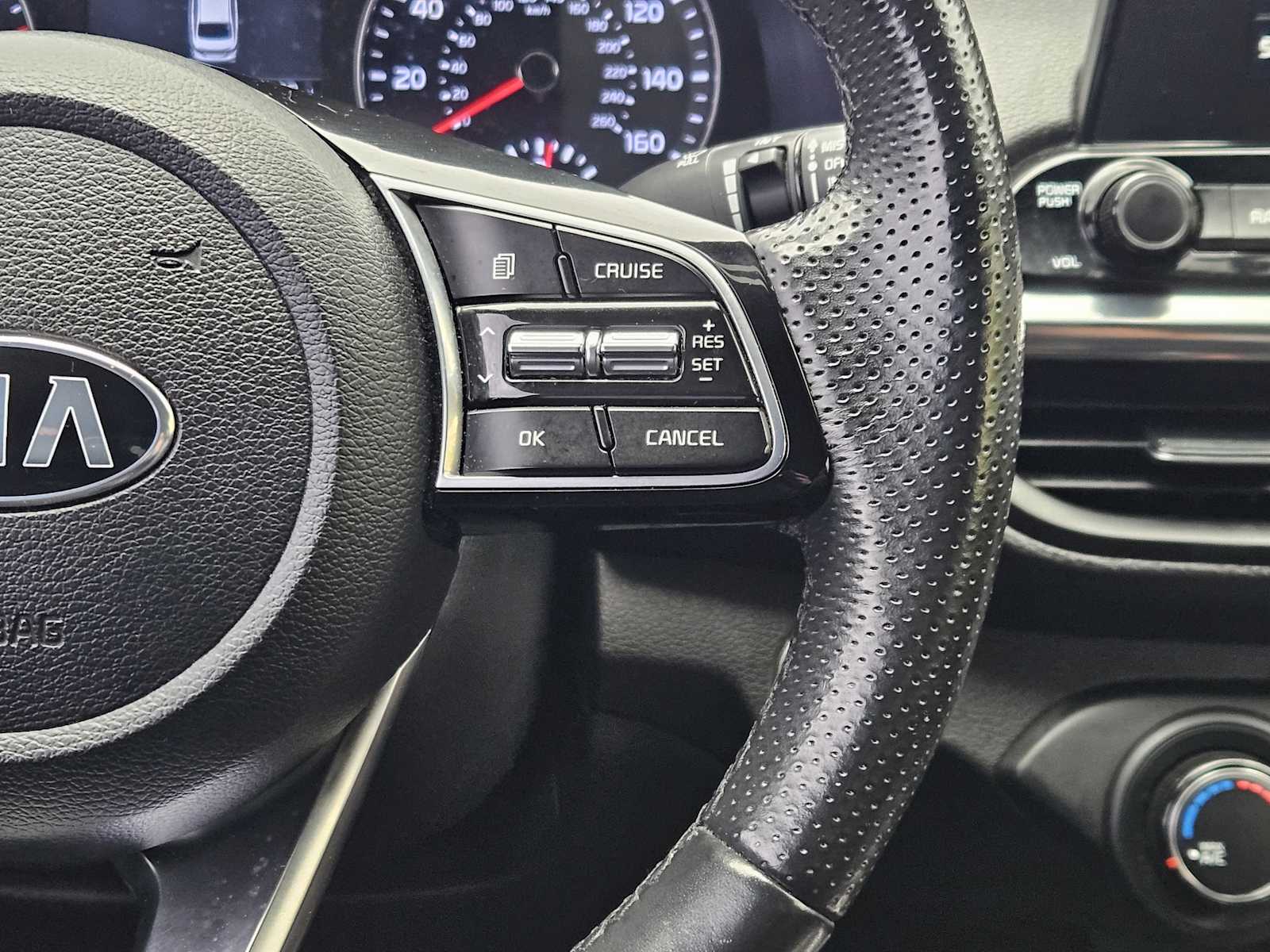 Thumbnail: 2021 Kia Forte - 28