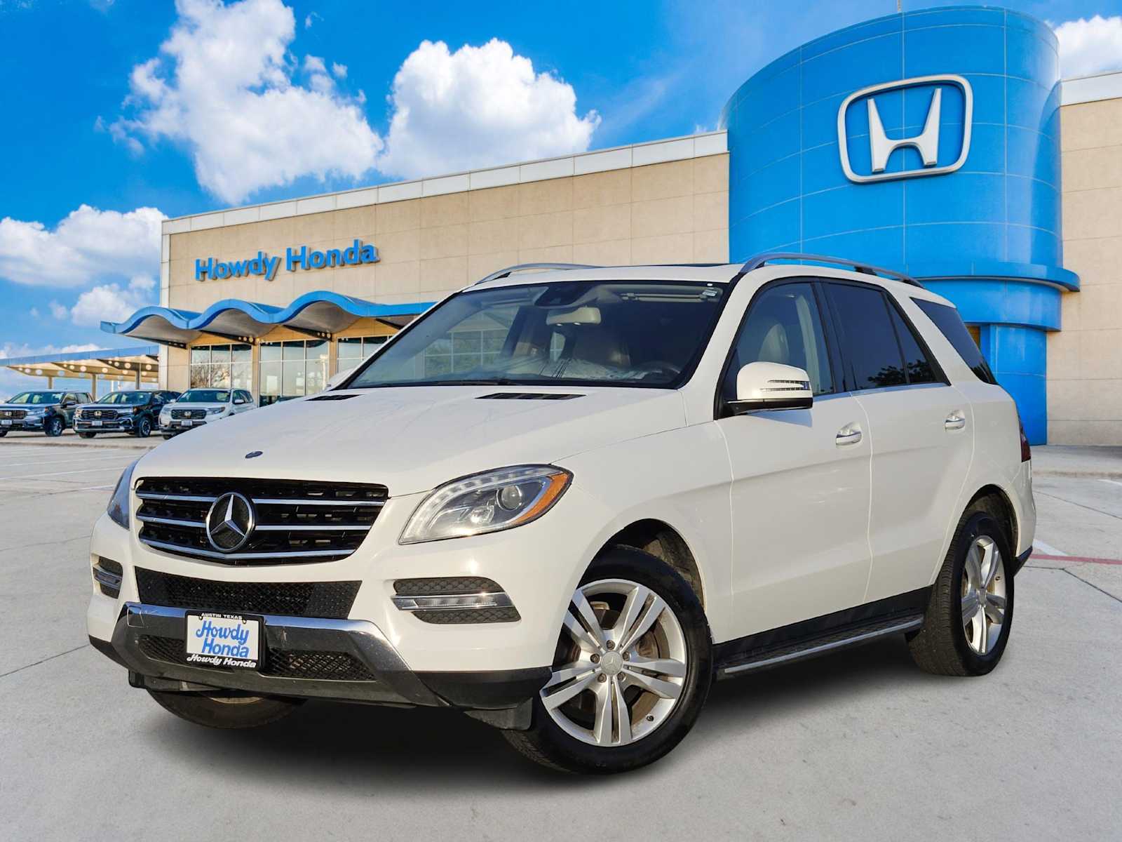 Thumbnail: 2014 Mercedes-Benz M-Class - 1